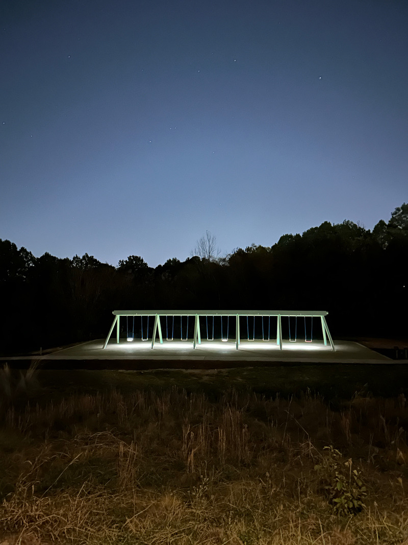 Dossier de presse | 1851-04 - Communiqué de presse | Exercices de coopération en douceur via des œuvres   d’art public interactives - Daily tous les jours - Architecture de paysage -  Balançoires musicales<br>  - Crédit photo :  Daily tous les jours<br style=""> 