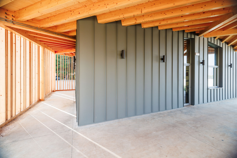 Dossier de presse | 6966-02 - Communiqué de presse | AIDI. Bienvenue dans le garde-manger ! - Mixtura - Architecture institutionnelle - Sous le portique - Crédit photo : Cesare Querci