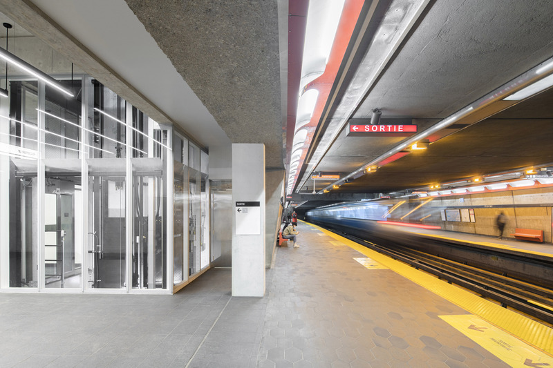 Dossier de presse | 7036-01 - Communiqué de presse | Le Pôle multimodal Vendôme se distingue à l’international en remportant un Architecture MasterPrize dans la catégorie « Transportation » - Bisson Fortin | Provencher_Roy Architectes en consortium - Architecture institutionnelle - Nouvel édicule à la station Vendôme - Crédit photo : David Boyer