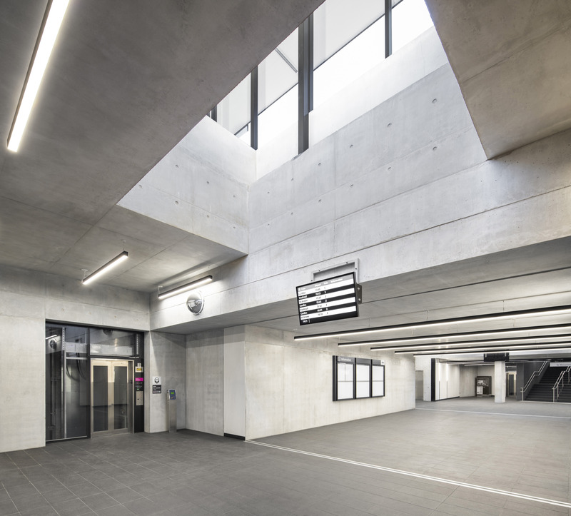 Dossier de presse | 7036-01 - Communiqué de presse | Le Pôle multimodal Vendôme se distingue à l’international en remportant un Architecture MasterPrize dans la catégorie « Transportation » - Bisson Fortin | Provencher_Roy Architectes en consortium - Architecture institutionnelle -  Station de train EXO  - Crédit photo : David Boyer