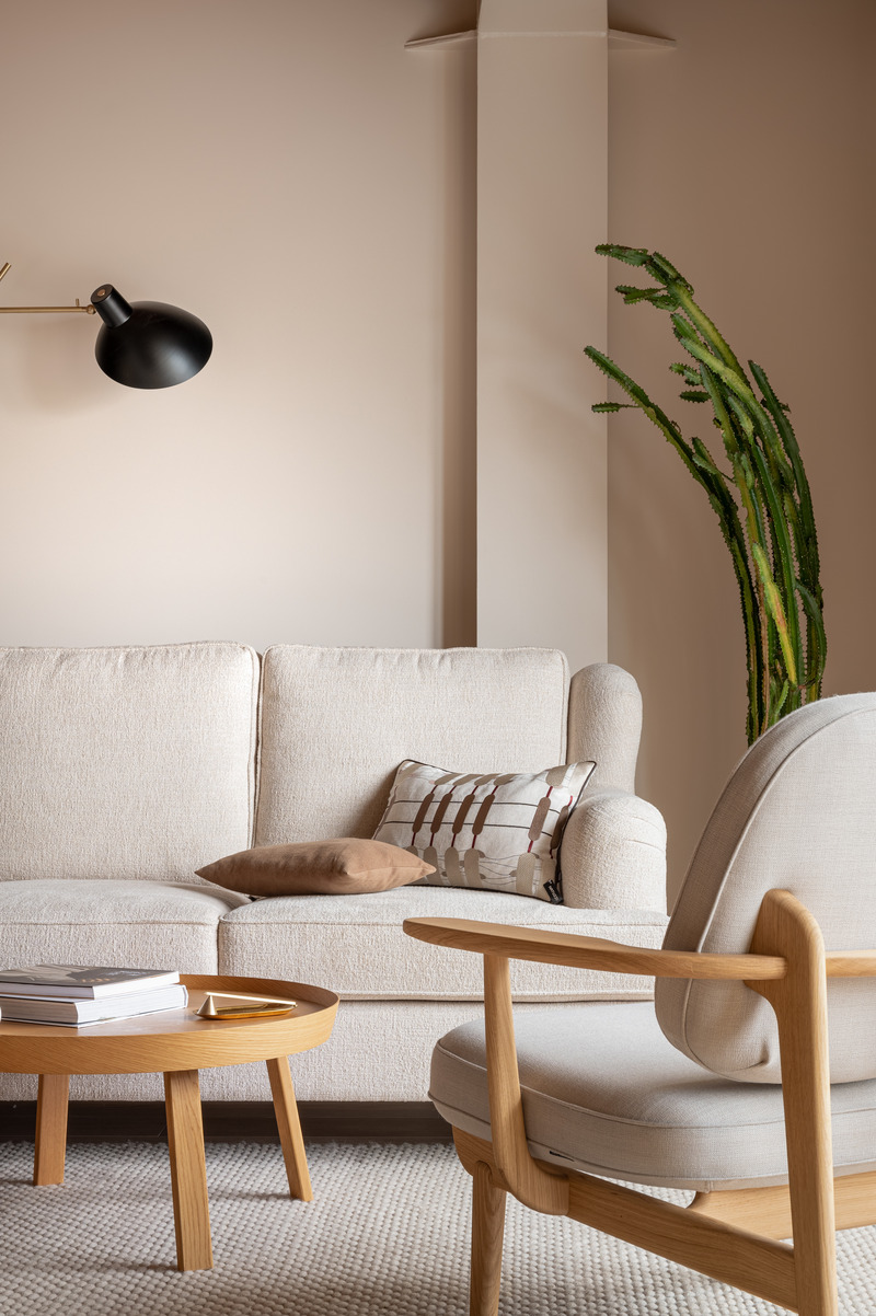Dossier de presse | 7482-01 - Communiqué de presse | Pied-à-Terre With a Lot of Wood - Yana Molodykh - Design d’intérieur résidentiel - Crédit photo : Yevhenii Avramenko