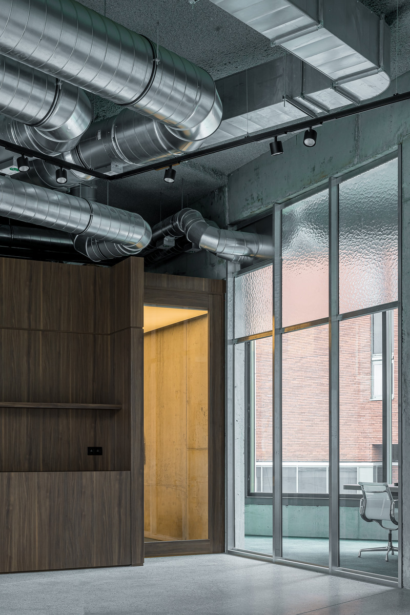 Dossier de presse | 7481-01 - Communiqué de presse | Link Lab Creative Offices - Stay Studio & Markland Architects - Design d’intérieur commercial - Crédit photo : Cafeine