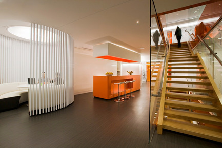 Press kit | 865-02 - Press release | Astral Media - Lemay - Commercial Interior Design - Espace de rencontres - Photo credit: Claude-Simon Langlois