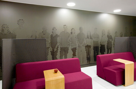 Press kit | 865-02 - Press release | Astral Media - Lemay - Commercial Interior Design - Aire de repos et échanges - Photo credit: Claude-Simon Langlois