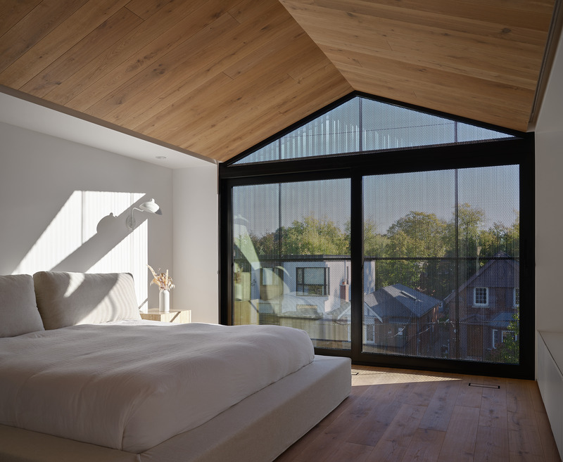 Dossier de presse | 2744-07 - Communiqué de presse | Everden Residence - StudioAC - Architecture résidentielle - Primary Bedroom - Crédit photo : Doublespace Photography