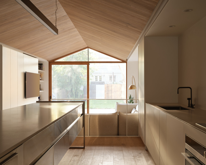 Dossier de presse | 2744-07 - Communiqué de presse | Everden Residence - StudioAC - Architecture résidentielle - Kitchen - Crédit photo : Doublespace Photography