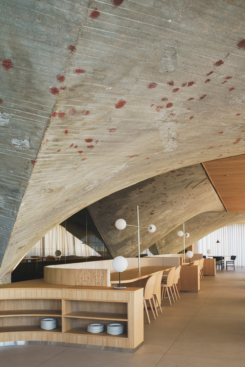 Press kit | 3766-03 - Press release | Restaurant MMC, Brutalism Over the Sea - Zooco Estudio - Commercial Interior Design - Restaurant MMC - Photo credit: David Zarzoso
