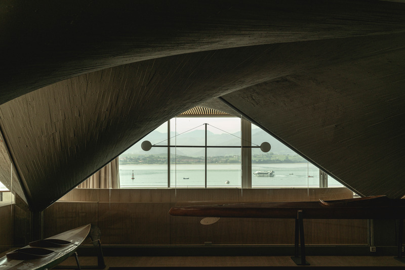 Press kit | 3766-03 - Press release | Restaurant MMC, Brutalism Over the Sea - Zooco Estudio - Commercial Interior Design - Restaurant MMC - Photo credit: David Zarzoso