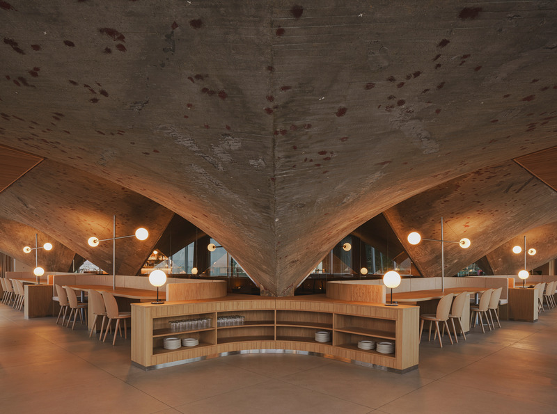 Press kit | 3766-03 - Press release | Restaurant MMC, Brutalism Over the Sea - Zooco Estudio - Commercial Interior Design - Restaurant MMC - Photo credit: David Zarzoso
