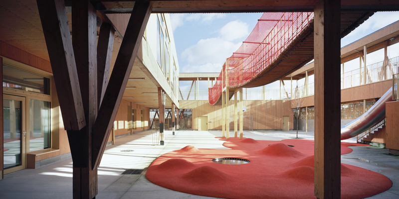 Dossier de presse | 1065-02 - Communiqué de presse | Un groupe scolaire biosourcé à énergie positive - r2k architecte - Architecture institutionnelle - Crédit photo : ERIETA ATTALI