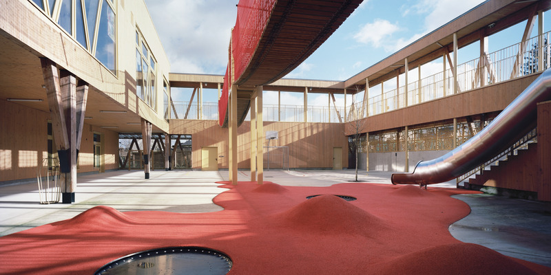 Dossier de presse | 1065-02 - Communiqué de presse | Un groupe scolaire biosourcé à énergie positive - r2k architecte - Architecture institutionnelle - Crédit photo : ERIETA ATTALI