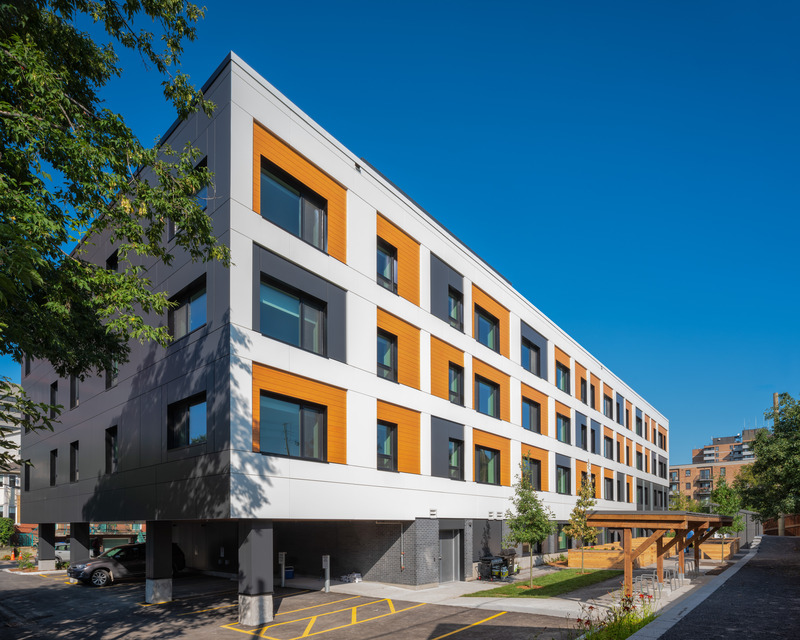 Dossier de presse | 1132-07 - Communiqué de presse | 159 Forward Avenue: la conception durable au-delà du bâti - Figurr collectif d'architectes - Architecture résidentielle - Crédit photo : Naquib Hossain 