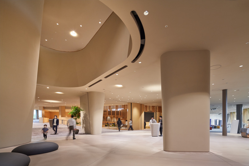 Dossier de presse | 7488-01 - Communiqué de presse | MORI no KAISHO: Meeting Place of Forest - Tetsuo Kobori Architects + Daiwa House Industry Co., Ltd. + Fujita Corporation - Architecture institutionnelle - Entrance - Crédit photo : Tomoyuki Kusunose