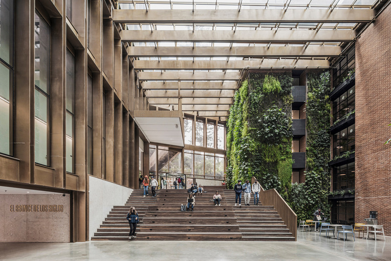 Dossier de presse | 7479-01 - Communiqué de presse | Engineering Laboratories at Pontificia Universidad Javeriana - Juan Pablo Ortiz + TALLER Architects - Architecture institutionnelle - Crédit photo : @alejoarango_pr