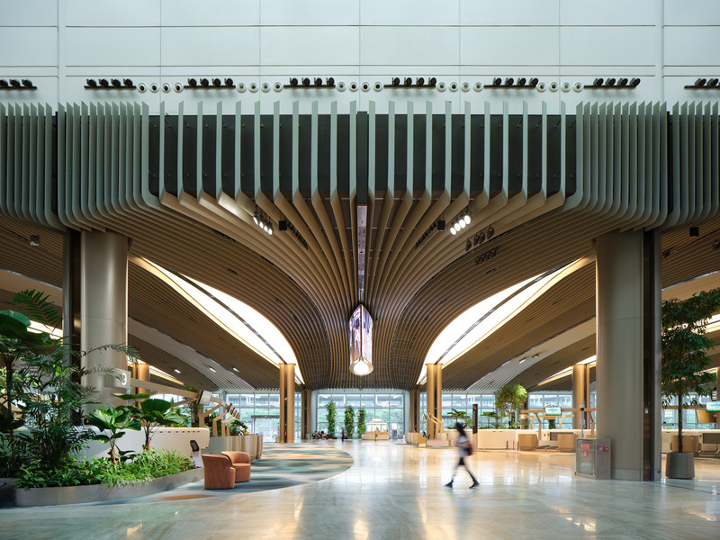 Press kit | 7412-01 - Press release | BOIFFILS Architectures Brings the 'Garden City' Inside New Biophilic Singapore Airport Terminal - BOIFFILS Architectures - Commercial Architecture - Photo credit: Changi Airport Group - Fabian Ong