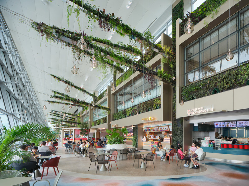 Press kit | 7412-01 - Press release | BOIFFILS Architectures Brings the 'Garden City' Inside New Biophilic Singapore Airport Terminal - BOIFFILS Architectures - Commercial Architecture - Photo credit: Changi Airport Group - Fabian Ong 
