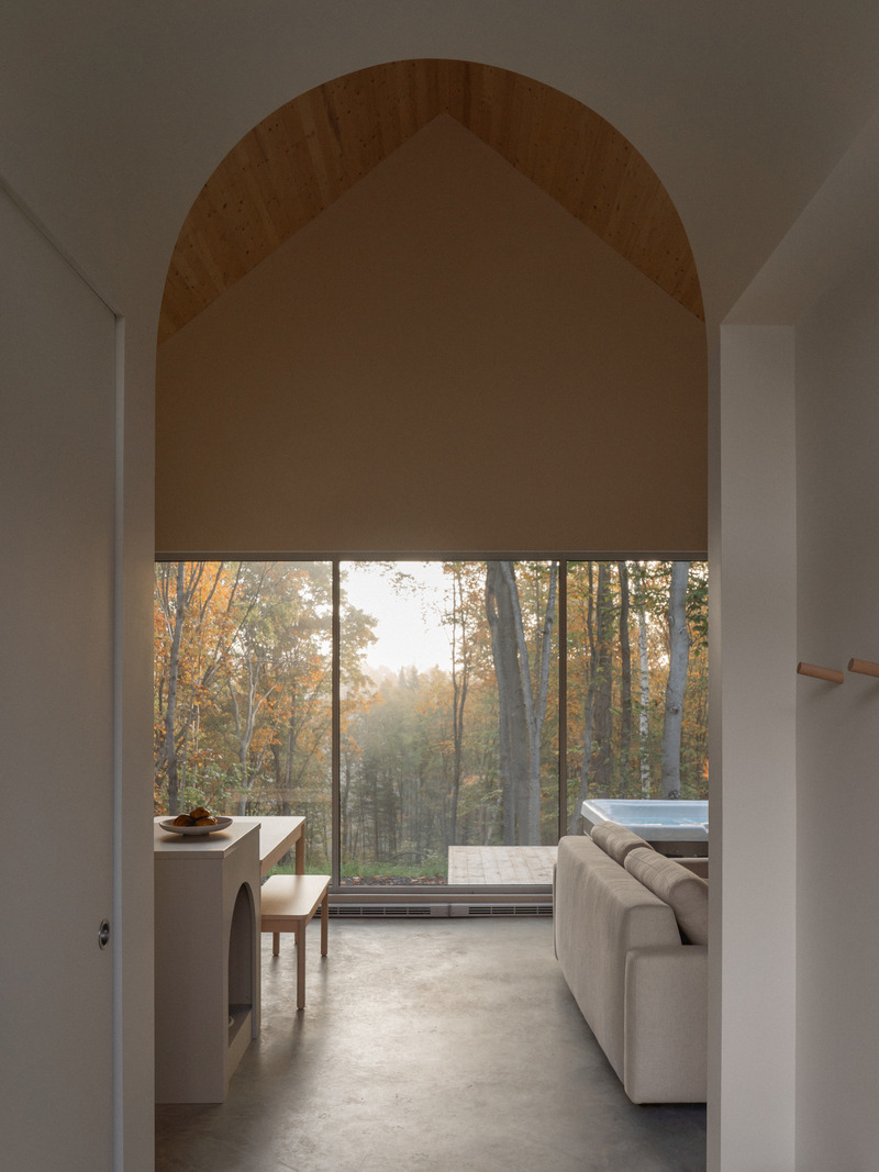 Dossier de presse | 1685-12 - Communiqué de presse | Chalet Kanata - Atelier L'Abri - Architecture résidentielle -  Chalet Kanata  - Crédit photo : Raphaël Thibodeau