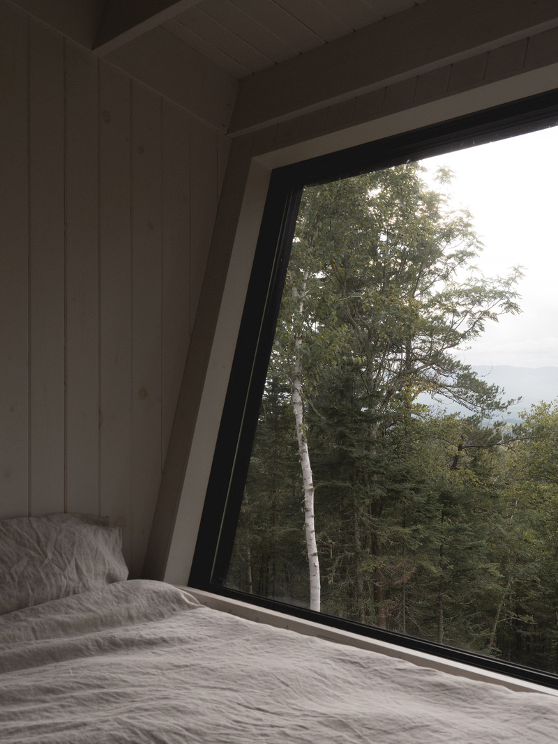 Press kit | 1685-08 - Press release | Territoire Charlevoix - Atelier L'Abri - Commercial Architecture -  Rest area  - Photo credit: Raphaël Thibodeau