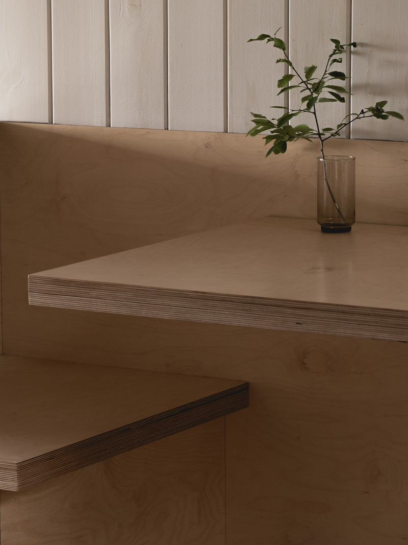 Press kit | 1685-08 - Press release | Territoire Charlevoix - Atelier L'Abri - Commercial Architecture -  Detail  - Photo credit: Raphaël Thibodeau