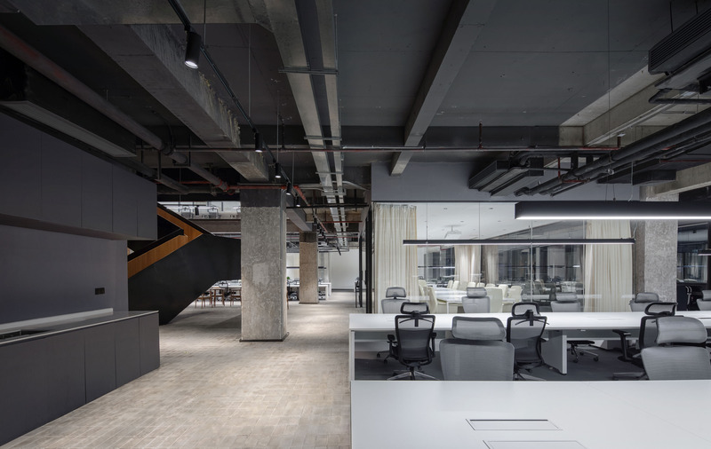 Press kit | 7030-03 - Press release | Shenzhen Yeahka Office Design - JSPA Design - Commercial Interior Design - Photo credit: SCHRAN