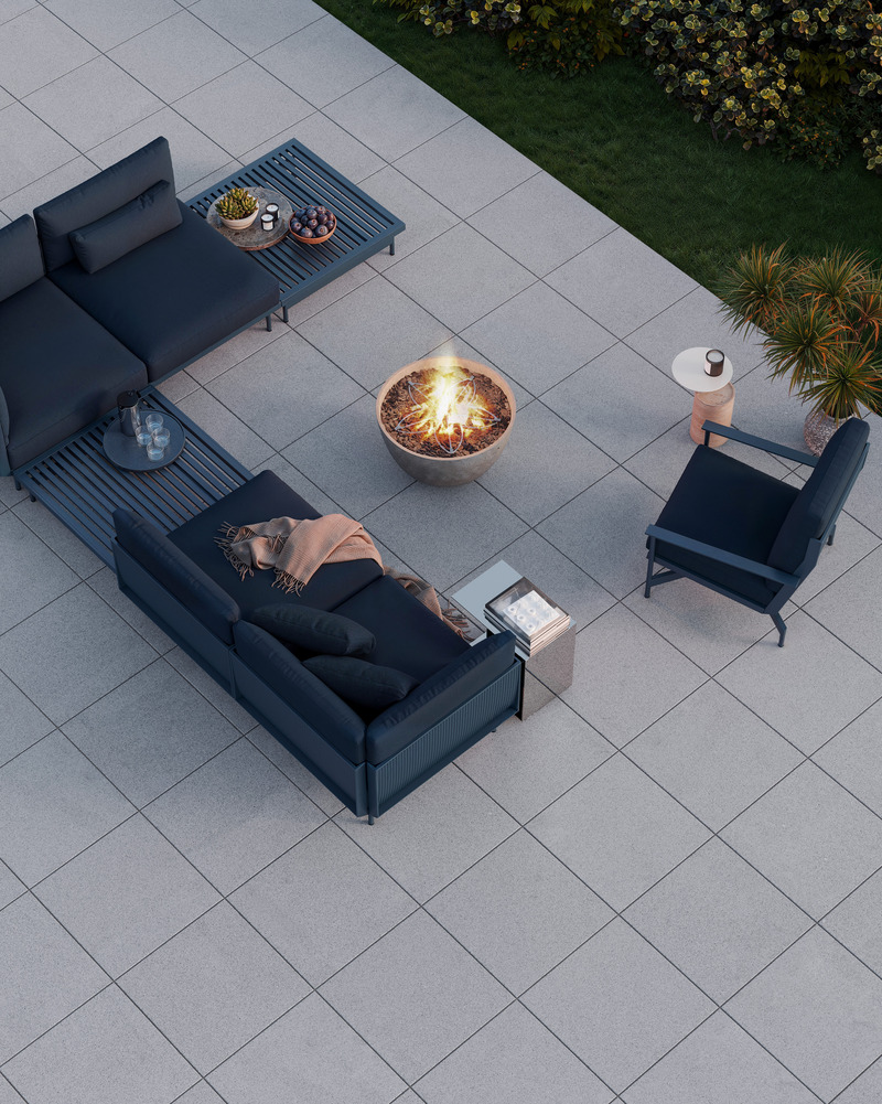 Press kit | 2634-03 - Press release | Techo-Bloc Unveils this Year’s Leading Trends Through New Product and Color Launches - Techo-Bloc - Landscape Architecture - New Silver Granite Color - Photo credit: Techo-Bloc