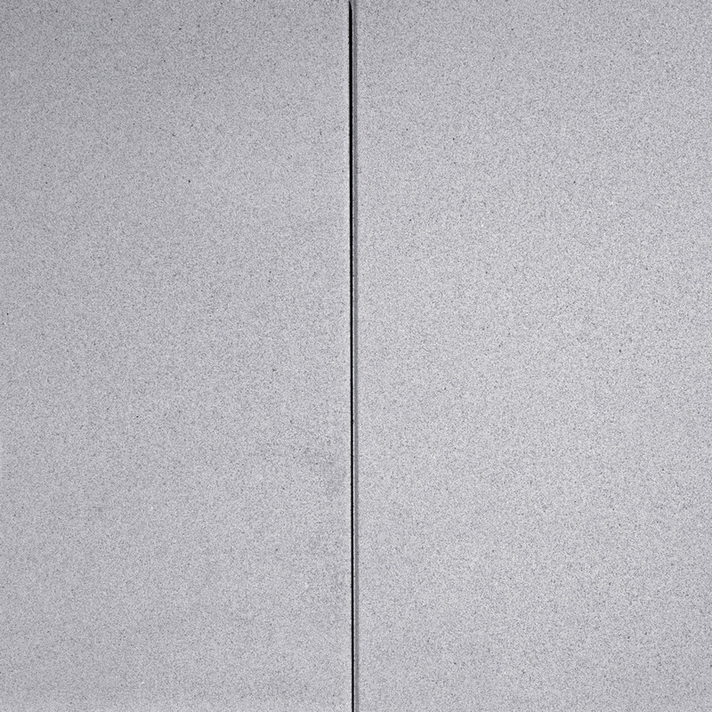 Press kit | 2634-03 - Press release | Techo-Bloc Unveils this Year’s Leading Trends Through New Product and Color Launches - Techo-Bloc - Landscape Architecture - New Silver Granite Color - Photo credit: Techo-Bloc
