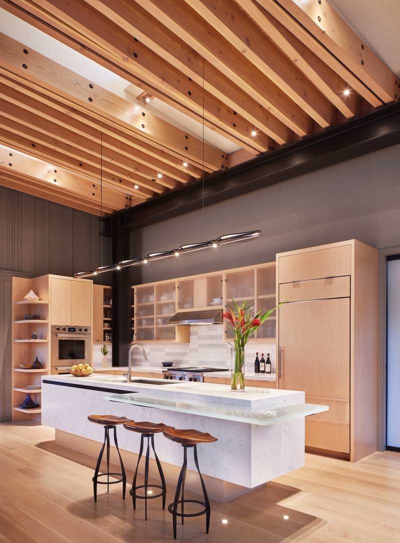 Press kit | 1015-03 - Press release | Bainbridge House - FINNE Architects - Residential Architecture - interior interior view of kitchen - Photo credit: Benjamin Benschneider