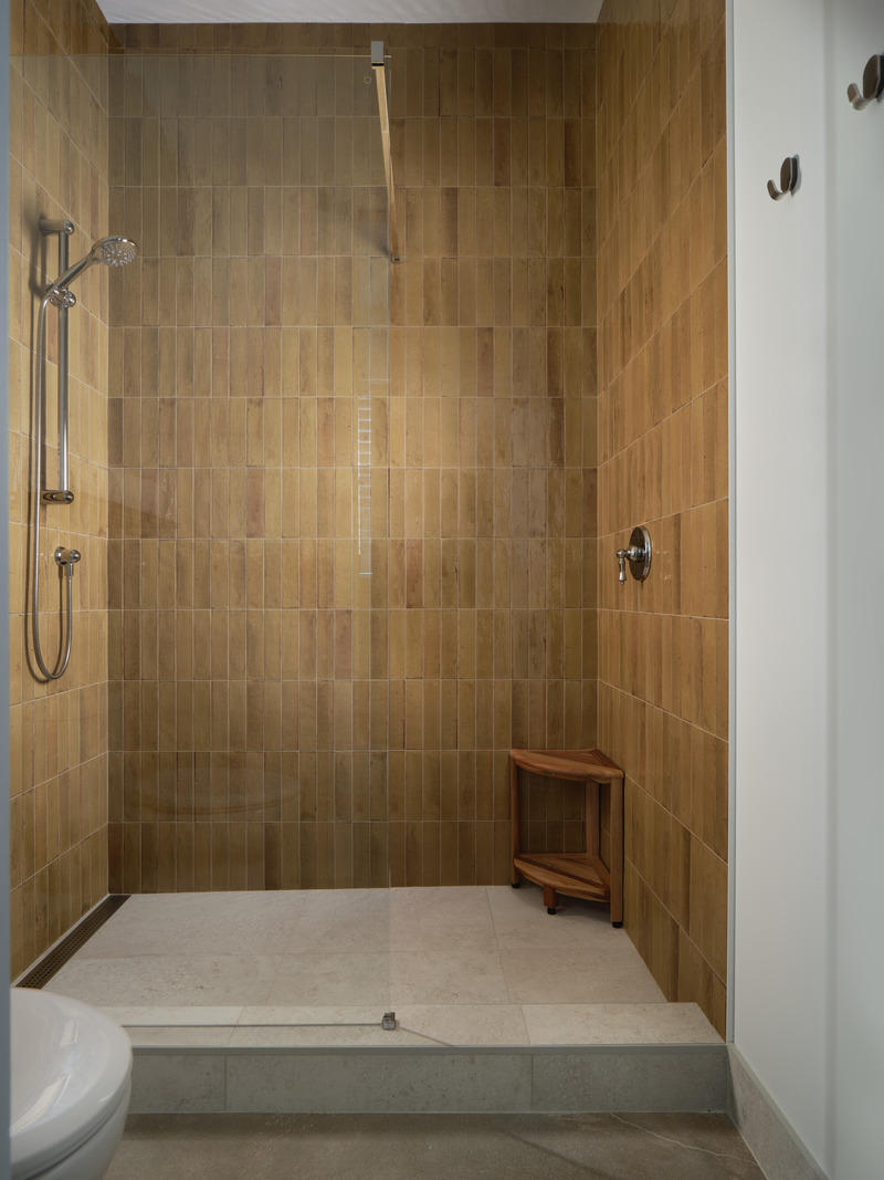 Dossier de presse | 7118-01 - Communiqué de presse | L'hôtel Floriel immerge ses visiteurs dans la culture locale au rythme des saisons - Hotel Floriel - Art de vivre -  Chambre 4 - Le vent dans les blés  - Crédit photo : Phil Bernard