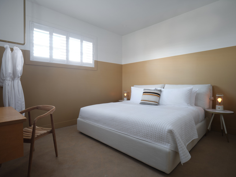 Dossier de presse | 7118-01 - Communiqué de presse | L'hôtel Floriel immerge ses visiteurs dans la culture locale au rythme des saisons - Hotel Floriel - Art de vivre -  Chambre 4 - Le vent dans les blés  - Crédit photo : Phil Bernard