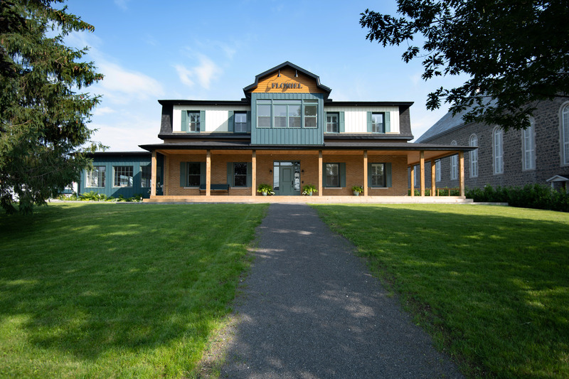 Dossier de presse | 7118-01 - Communiqué de presse | L'hôtel Floriel immerge ses visiteurs dans la culture locale au rythme des saisons - Hotel Floriel - Art de vivre - Crédit photo : Hôtel Floriel