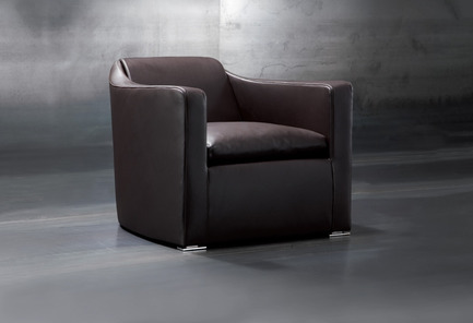 Press kit | 855-01 - Press release | Meubles Re-No celebrates its 50th anniversary with Erba furniture - Meubles Re-No - Residential Interior Design - Photo credit: Erba Italia