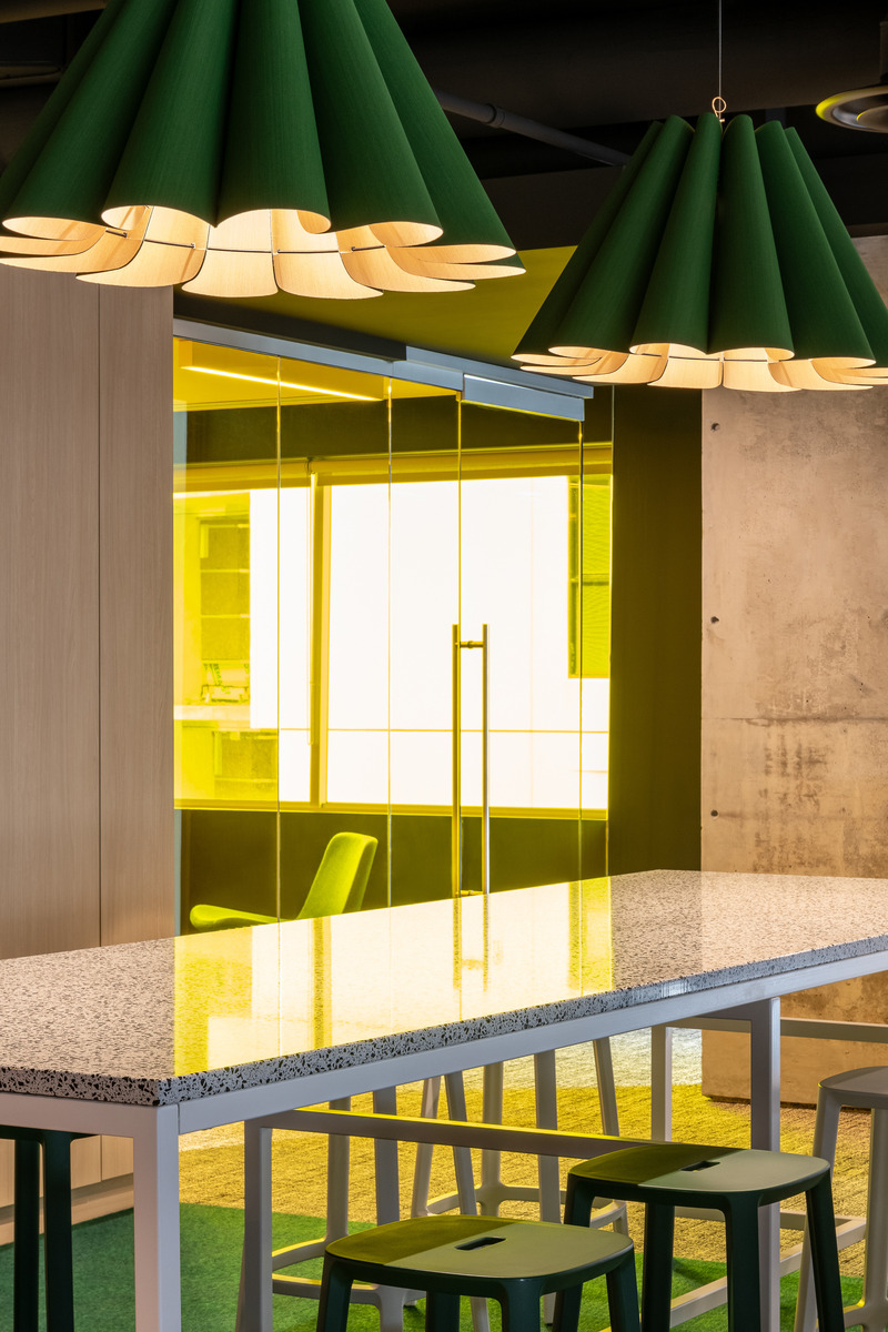 Press kit | 6813-01 - Press release | Gearbox Montreal - Patriarche - Commercial Interior Design - Photo credit: Mano Photographe