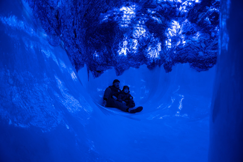 Press kit | 7520-01 - Press release | Immersive, Ecologically-Focussed Installations’ Unique Take on Urgent Conservation Challenges - Studio Kelly Nunes - Art - Glacier Cave  - Photo credit: Clara Lacasse