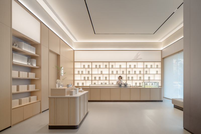 Press kit | 3531-12 - Press release | JI Hotel 5.0 version - Vermilion Zhou Design Group - Commercial Interior Design - The tea bar area, where the fragrance of tea overflows, offers novelty and sincerity to refresh travellers from fatigue and restlessness.<br class=""> - Photo credit: Jian Quan Wu