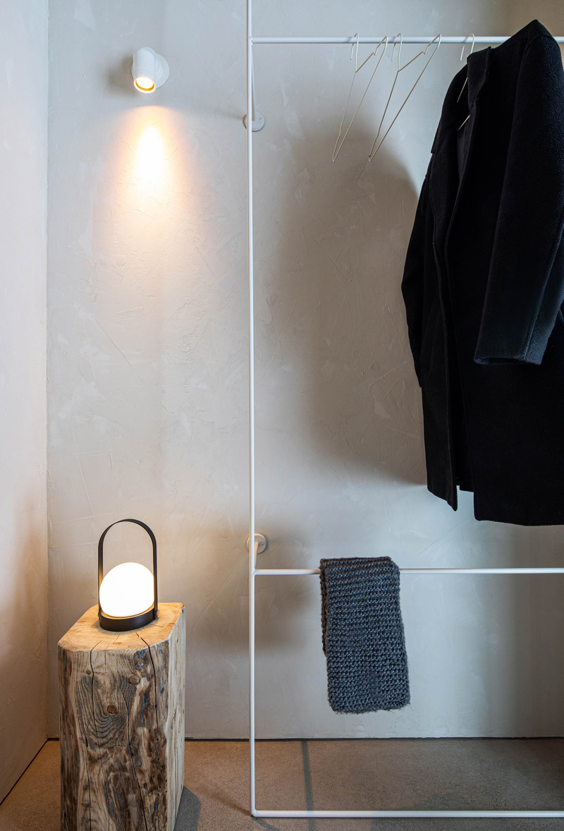 Press kit | 3010-05 - Press release | Rustic Grade - Maurice Martel architecte - Residential Architecture - Photo credit: Adrien Williams