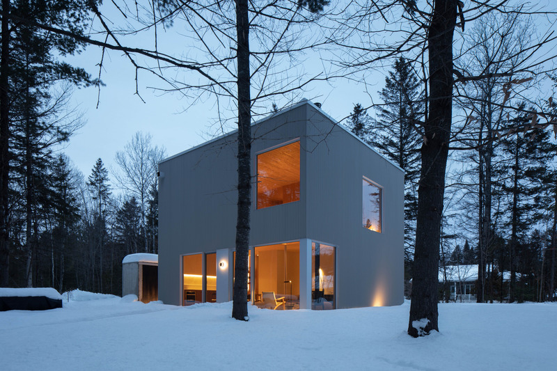 Press kit | 3010-05 - Press release | Rustic Grade - Maurice Martel architecte - Residential Architecture - Photo credit: Adrien Williams