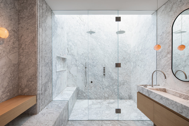 Press kit | 3213-04 - Press release | Mid-Century Residence Ave Duchastel - Atelier Chardonnat + Salem Architecture - Residential Architecture - Photo credit: Adrien Williams