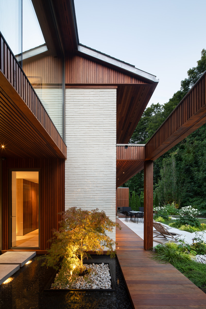 Press kit | 3213-04 - Press release | Mid-Century Residence Ave Duchastel - Atelier Chardonnat + Salem Architecture - Residential Architecture - Photo credit: Adrien Williams