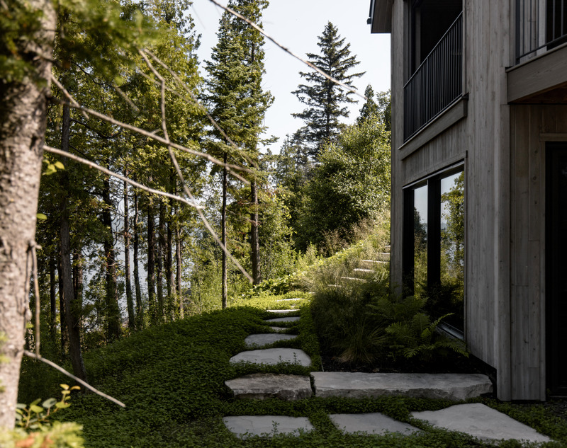 Dossier de presse | 5891-06 - Communiqué de presse | Berges Grises - Matière Première Architecture - Architecture résidentielle - Crédit photo : Ian Balmorel