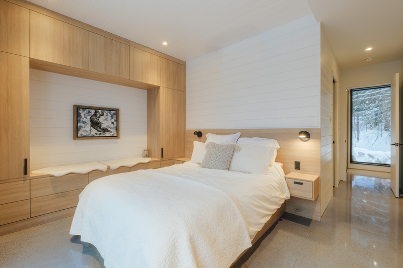 Press kit | 6813-02 - Press release | Des Cimes Residence - Patriarche - Residential Architecture - Bedroom - Photo credit: Patriarche