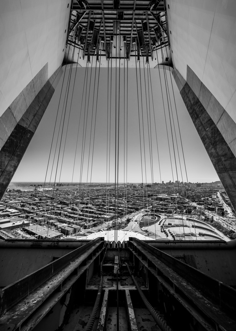 Dossier de presse | 7513-01 - Communiqué de presse | Le Parc olympique lance un concours pour donner une nouvelle vie aux matériaux de la toiture du Stade olympique - Parc olympique - Concours - Crédit photo : Olivier Blouin