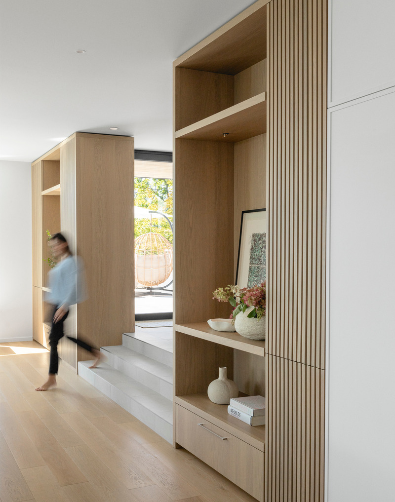 Press kit | 618-15 - Press release | Résidence de la Promenade - LemayMichaud - Residential Architecture - Living Room - Photo credit: Jessy Bernier
