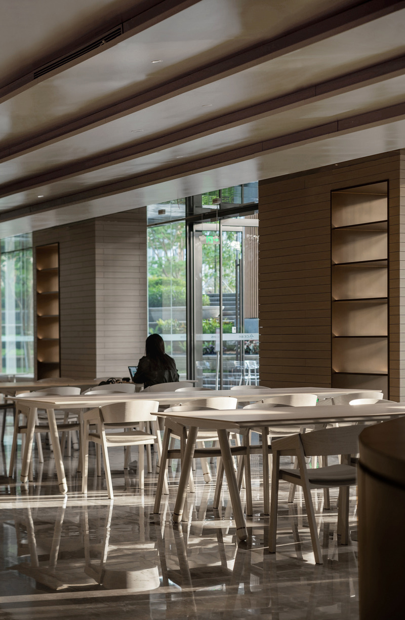 Dossier de presse | 5630-09 - Communiqué de presse | CEIBS Shenzhen Campus - Taigu Design - Architecture industrielle - Crédit photo : <p class=""> flower image</p>