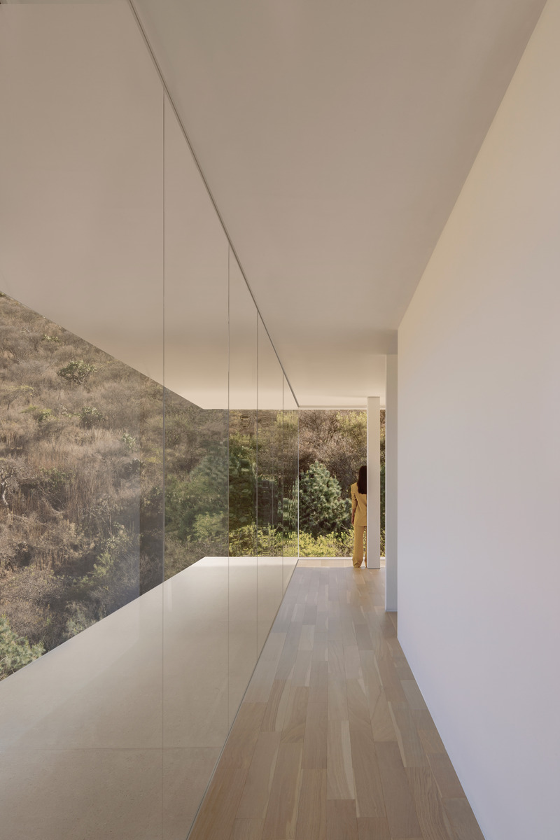 Dossier de presse | 5118-04 - Communiqué de presse | Shi house - HW Studio - Architecture résidentielle - Engawa - Crédit photo : Cesar Bejar