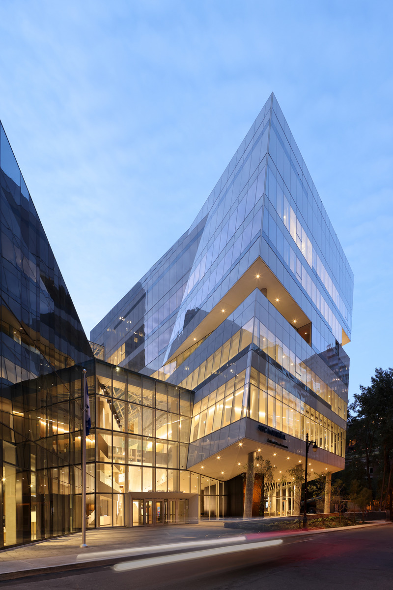 Press kit | 952-35 - Press release | HEC Montréal’s Hélène Desmarais Building: A Contemporary Face for an Historic Institution - Provencher_Roy - Institutional Architecture - Photo credit: Ema Peter