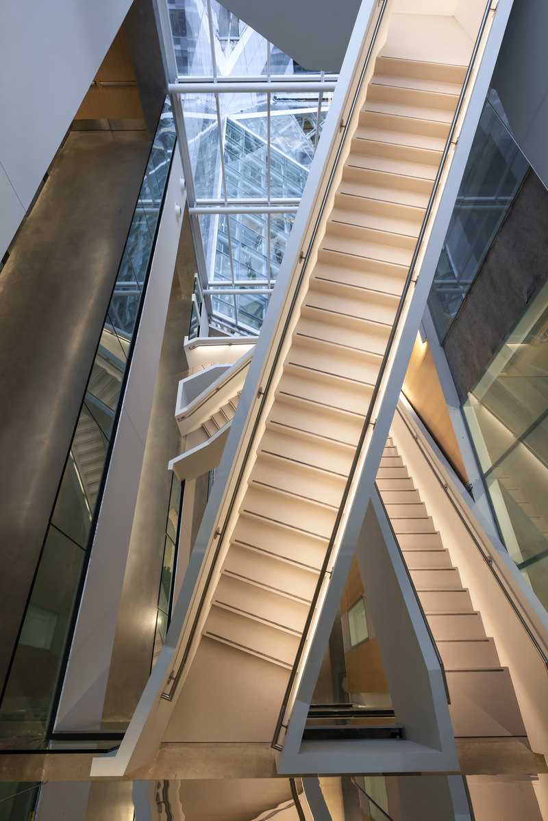 Press kit | 952-35 - Press release | HEC Montréal’s Hélène Desmarais Building: A Contemporary Face for an Historic Institution - Provencher_Roy - Institutional Architecture - Photo credit: Ema Peter