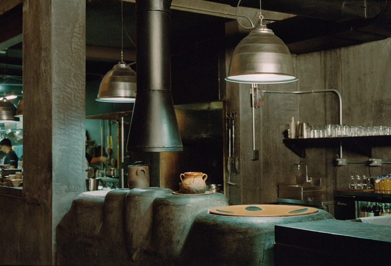 Dossier de presse | 4709-07 - Communiqué de presse | Dezeen Awards 2024 Launches to Find the World's Best Buildings, Interiors and Design - Dezeen - Concours -  <p>Interiors project of the year 2023</p><p>Restaurant and bar interior</p><p>Xokol Ruben by Valdez Practice</p>  - Crédit photo : Gillian Garcia