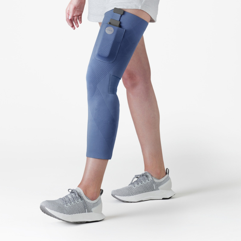 Dossier de presse | 4709-07 - Communiqué de presse | Dezeen Awards 2024 Launches to Find the World's Best Buildings, Interiors and Design - Dezeen - Concours -   Design project of the year 2023<br>Product design (health and wellbeing)<br>CIONIC™ Neural Sleeve by fuseproject in collaboration with CIONIC™<br>   - Crédit photo : fuseproject
