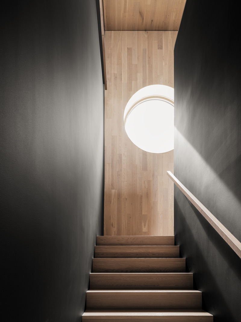 Press kit | 5174-05 - Press release | Harmonious Fusion with Nature: 46N74O Alt. 280, the Latest Residential Project From blanchette archi.design - blanchette archi.design - Residential Architecture - Photo credit: Welldone.archi