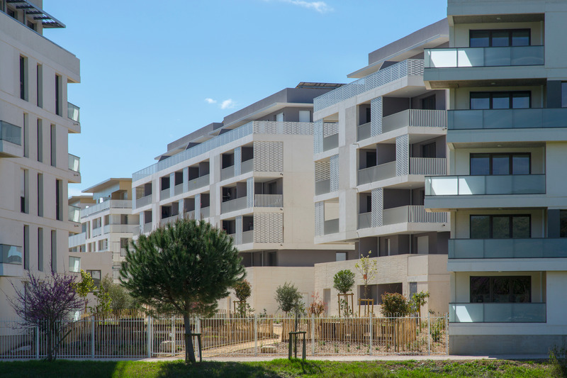 Dossier de presse | 921-15 - Communiqué de presse | Les Jardins de Verchant : programme de logements à Montpellier - NBJ Architectes - Architecture résidentielle - Crédit photo :  Paul Kozlowski 